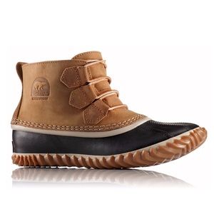 • SOREL • OUT N ABOUT LEATHER SNOW BOOT